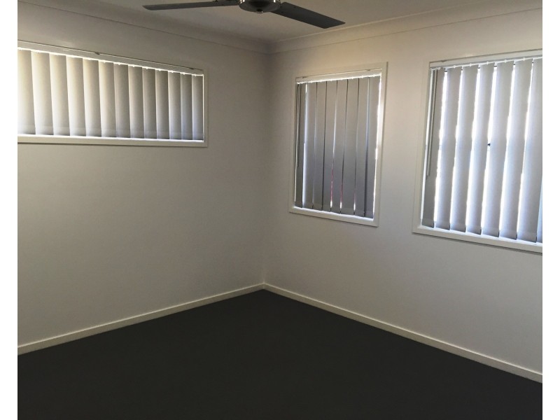 12 Richmond Street, Pimpama QLD 4209