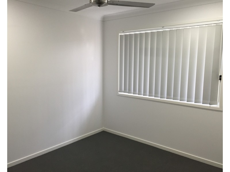 12 Richmond Street, Pimpama QLD 4209