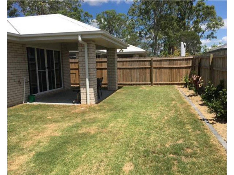 12 Richmond Street, Pimpama QLD 4209