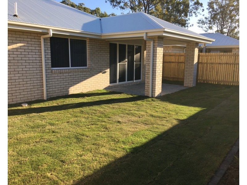 12 Richmond Street, Pimpama QLD 4209