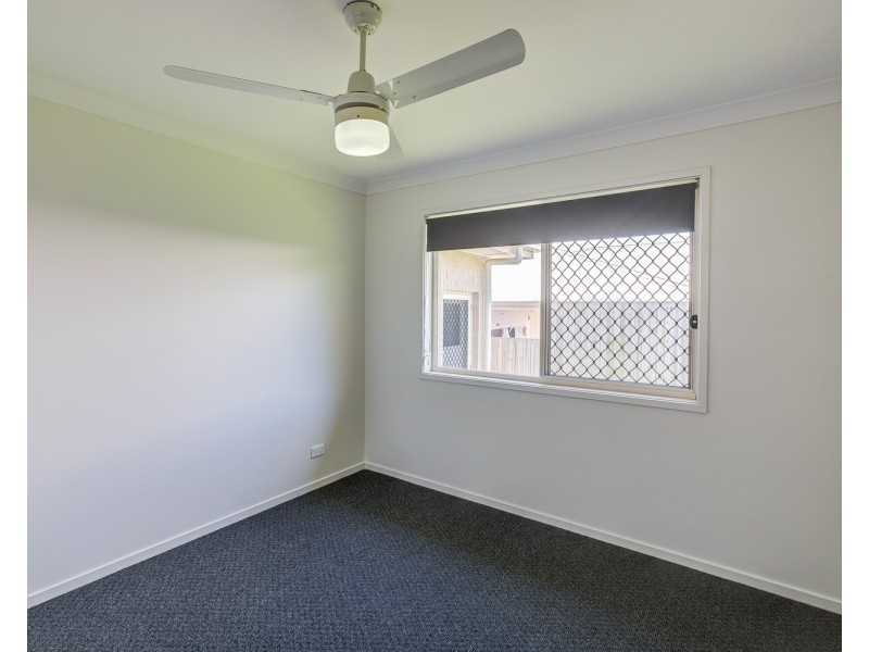 37 Nightshade Crescent, Pimpama QLD 4209