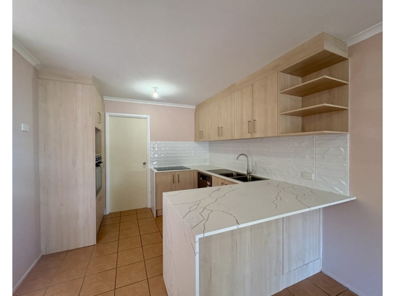 1/9 Hollywood Place, Oxenford QLD 4210