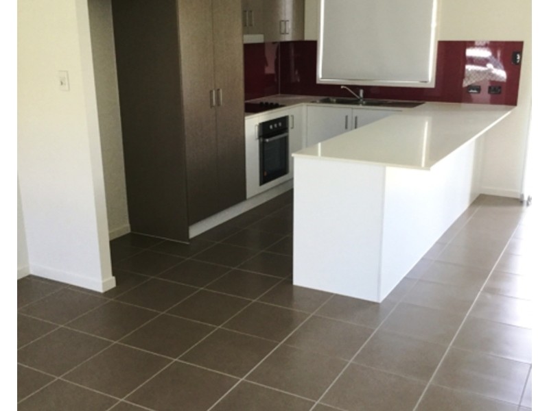 2 Cygnus Crescent, Coomera QLD 4209