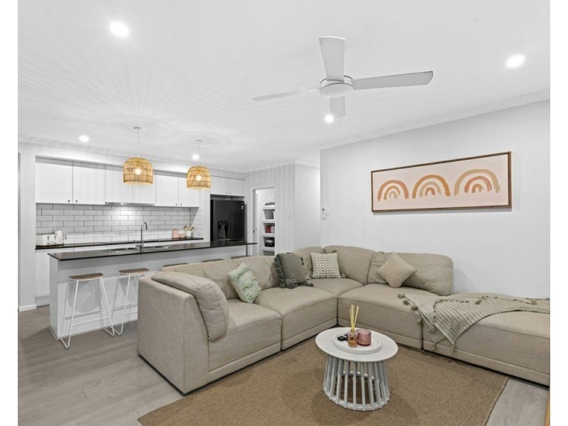 15 Bunya Drive, Park Ridge QLD 4125