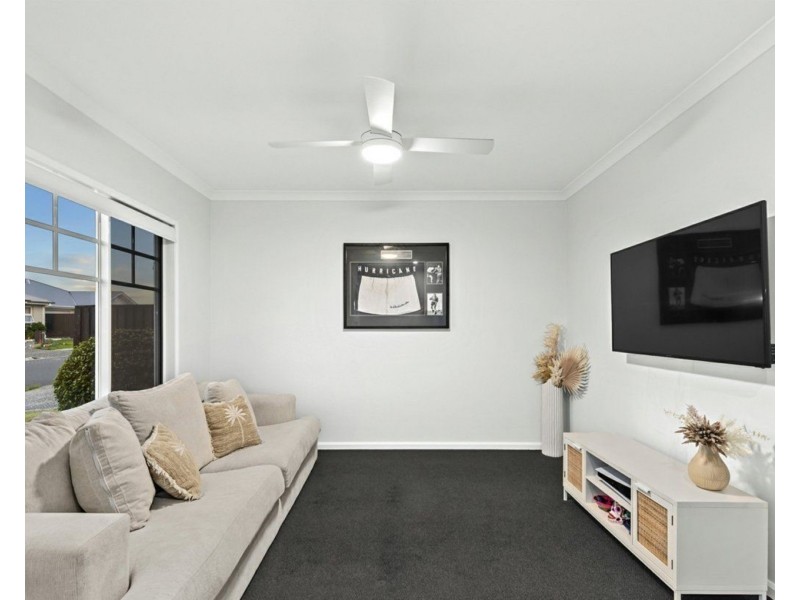 15 Bunya Drive, Park Ridge QLD 4125