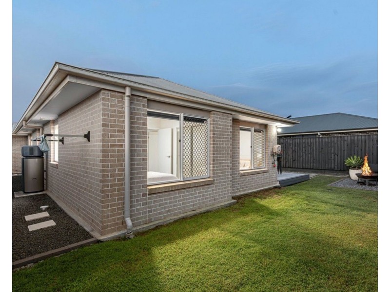 15 Bunya Drive, Park Ridge QLD 4125