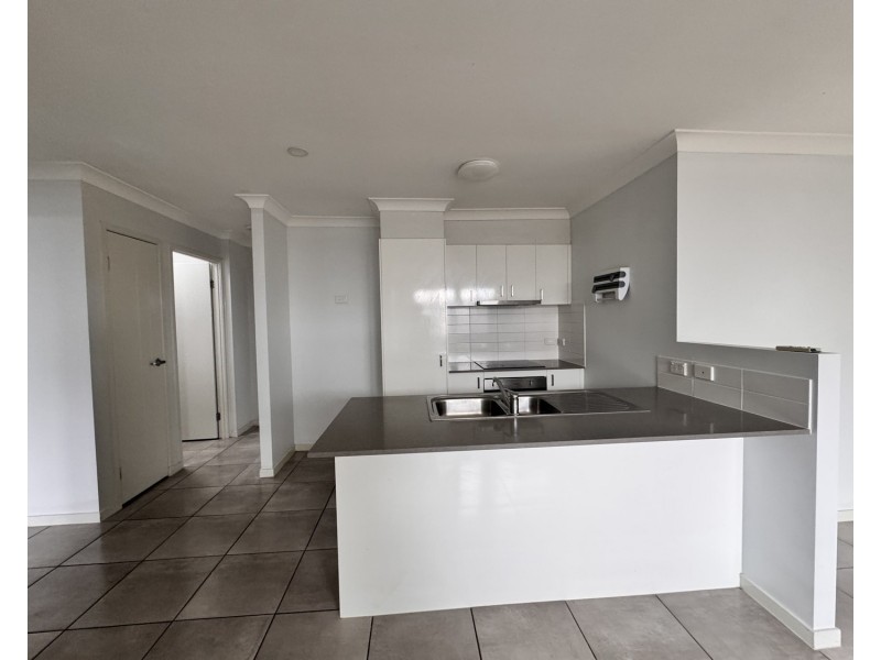 5 Geoffrey Miller Avenue, Pimpama QLD 4209