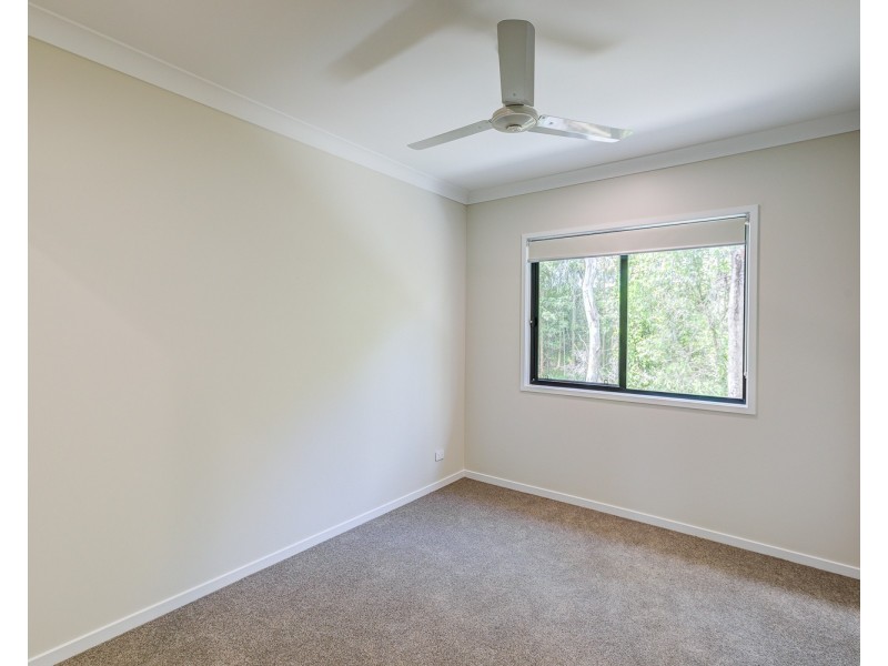 2/6 Pearson Street, Pimpama QLD 4209