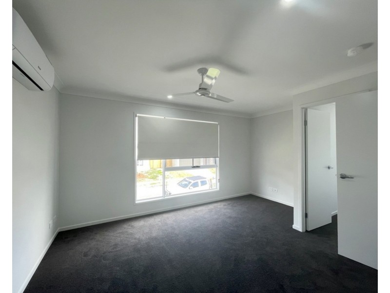 12 Bittenbinder Avenue, Logan Reserve QLD 4133