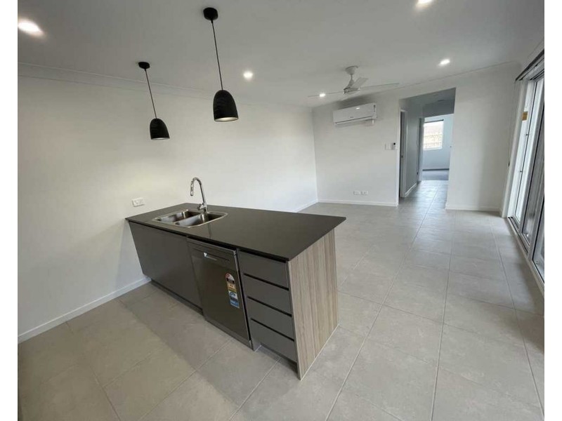 13A Redzel Court, Logan Reserve QLD 4133