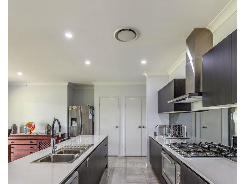 160-162 Panitz Drive, Jimboomba QLD 4280