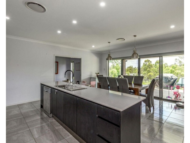 160-162 Panitz Drive, Jimboomba QLD 4280