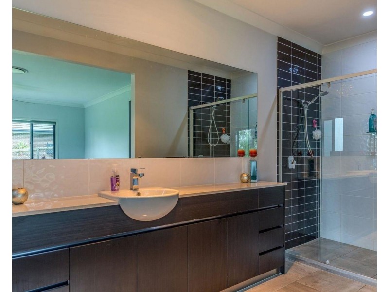 160-162 Panitz Drive, Jimboomba QLD 4280