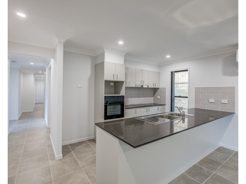 4 Mallow Court, Collingwood Park QLD 4301