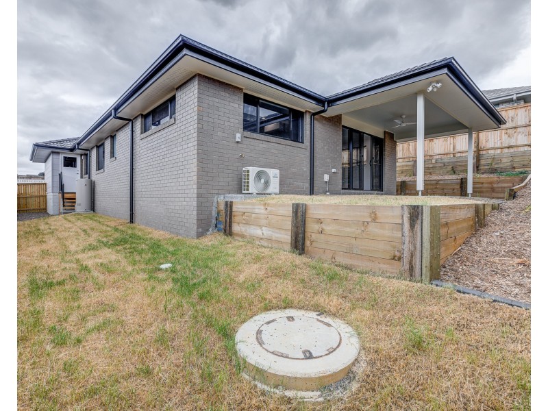 4 Mallow Court, Collingwood Park QLD 4301