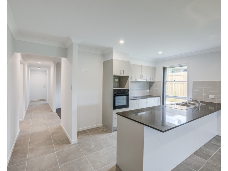 5 Soho Way, Logan Reserve QLD 4133