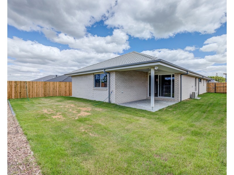 5 Soho Way, Logan Reserve QLD 4133