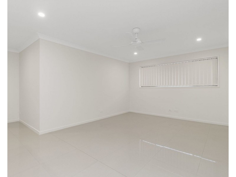 25 Sawmill Drive, Greenbank QLD 4124