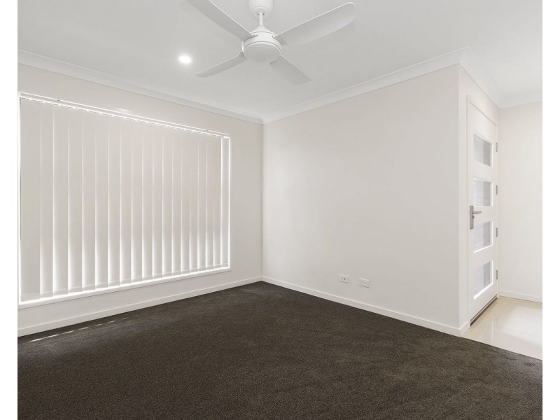 25 Sawmill Drive, Greenbank QLD 4124