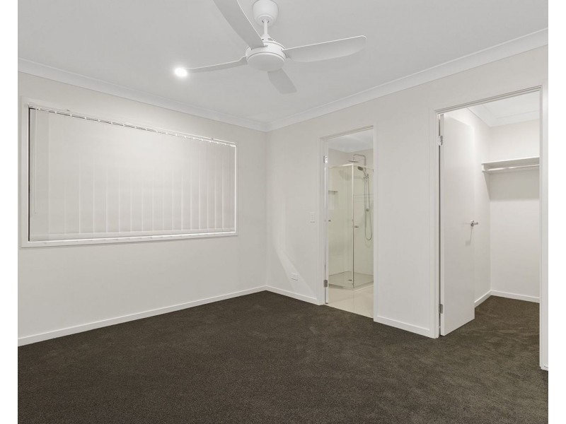 25 Sawmill Drive, Greenbank QLD 4124