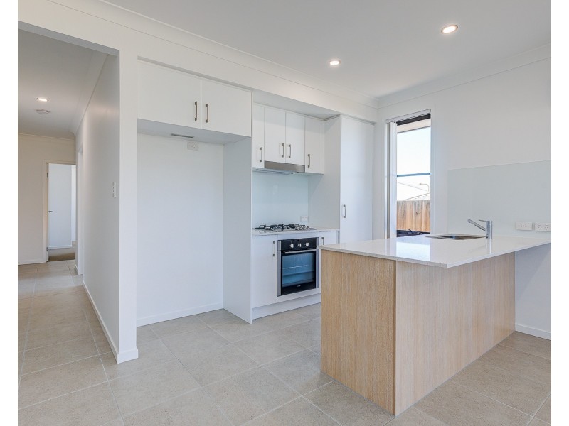 2/78 Mercy Street, Park Ridge QLD 4125