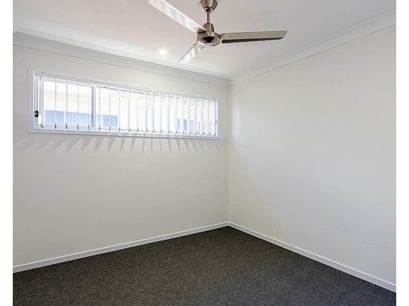 33 Dysart Drive, Holmview QLD 4207