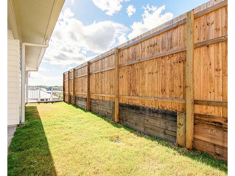 33 Dysart Drive, Holmview QLD 4207