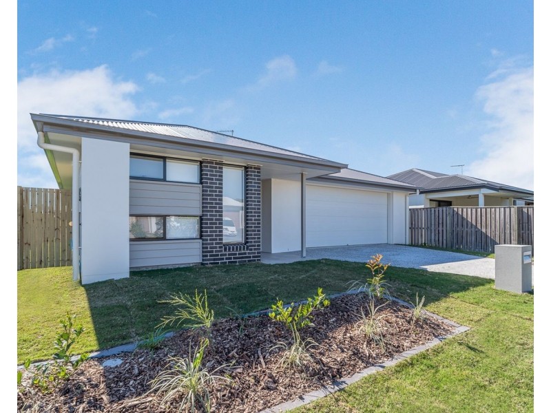 3 Samford Drive, Holmview QLD 4207