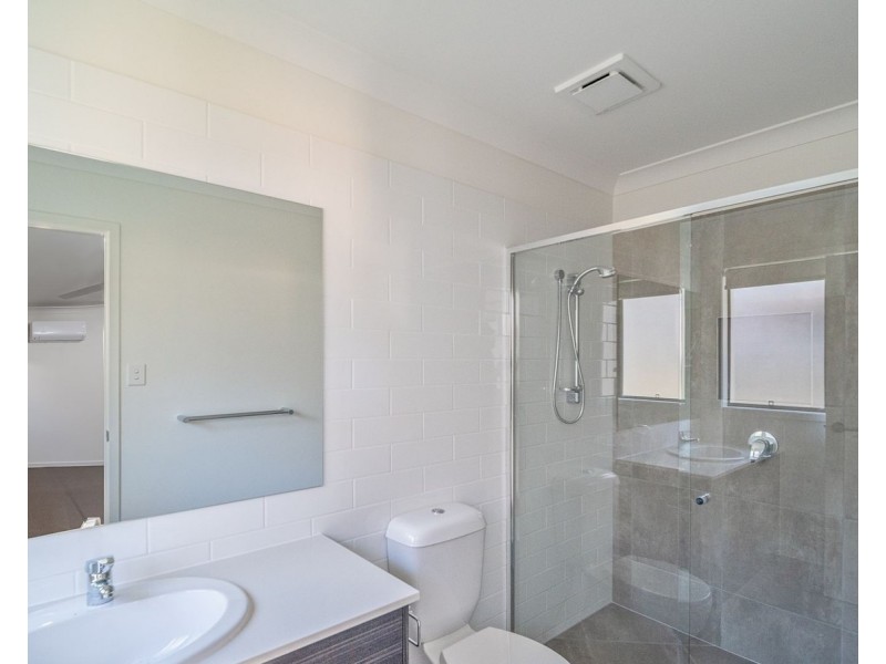 3 Samford Drive, Holmview QLD 4207