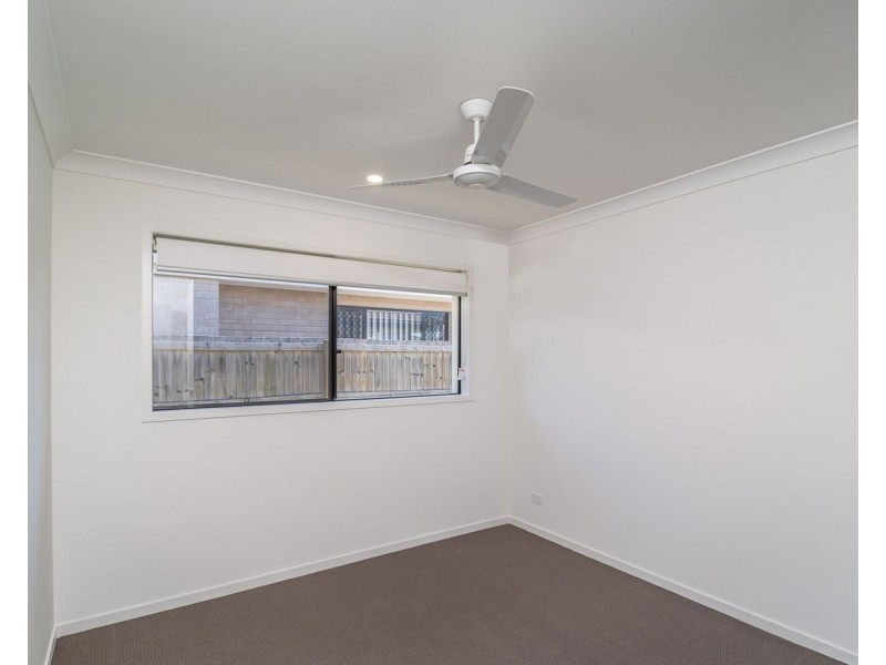 3 Samford Drive, Holmview QLD 4207