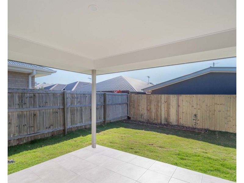 3 Samford Drive, Holmview QLD 4207