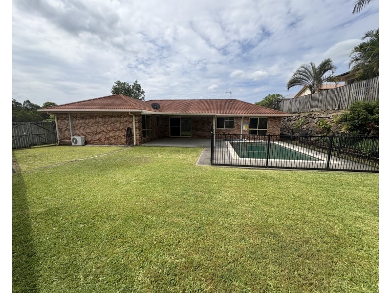 16 Boyer Street, Pacific Pines QLD 4211