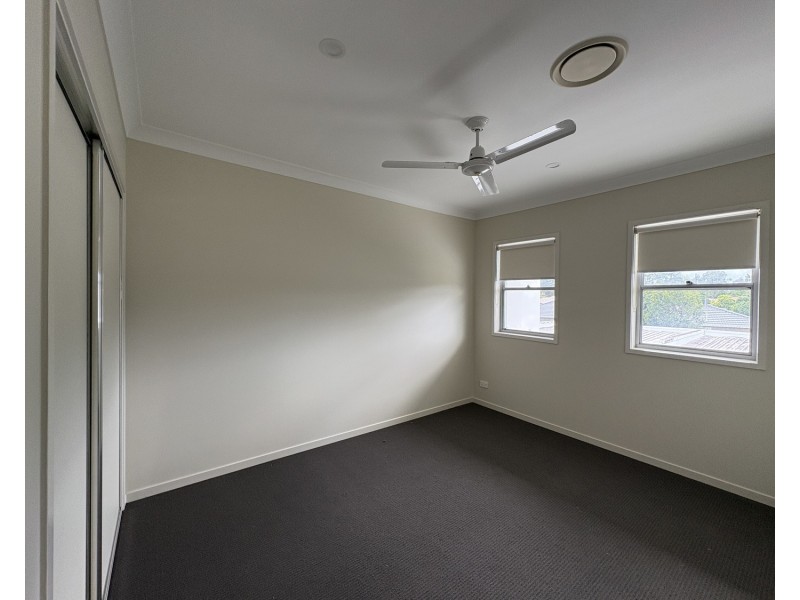 19 The Landings, Upper Coomera QLD 4209