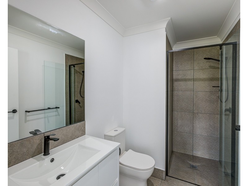 72 Cranes Road, North Ipswich QLD 4305