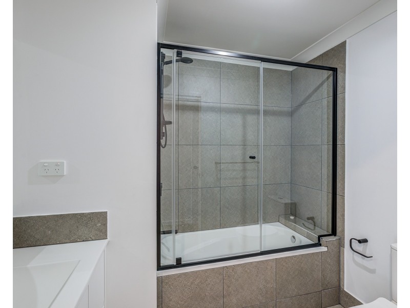 72 Cranes Road, North Ipswich QLD 4305