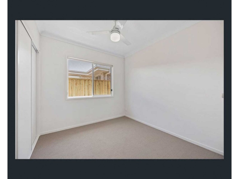 79 Blossom Circuit, Deebing Heights QLD 4306