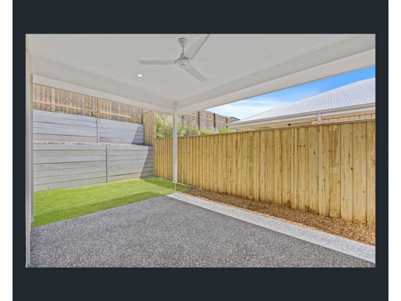 79 Blossom Circuit, Deebing Heights QLD 4306