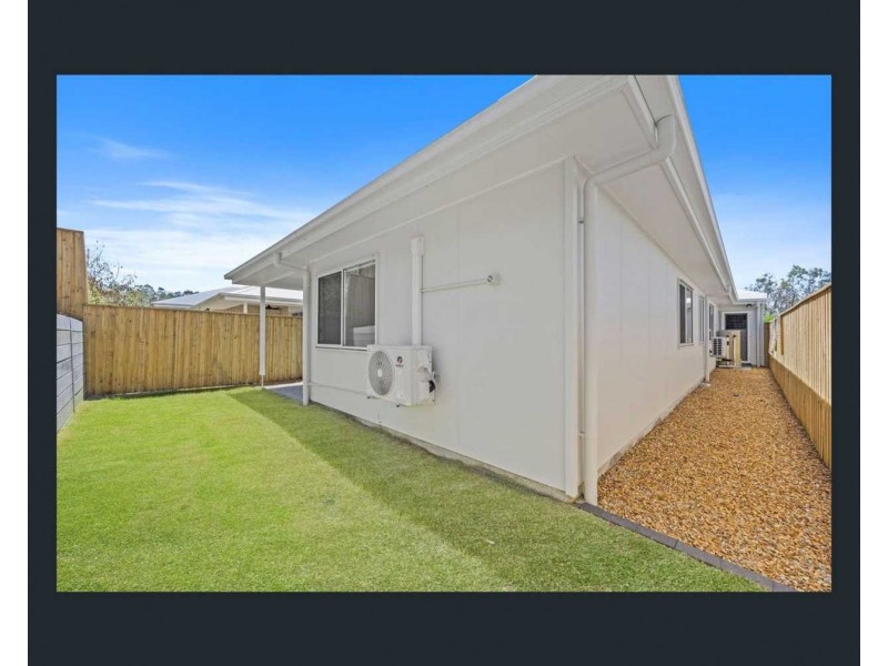79 Blossom Circuit, Deebing Heights QLD 4306