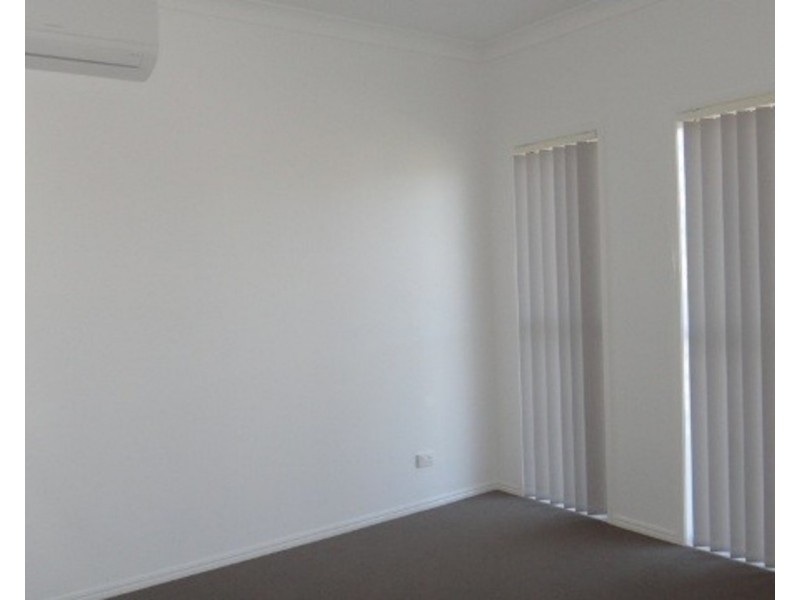 28 Hasemann Crescent, Upper Coomera QLD 4209