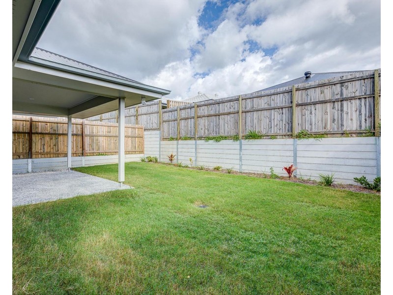 13 Sheepdog Road, Park Ridge QLD 4125