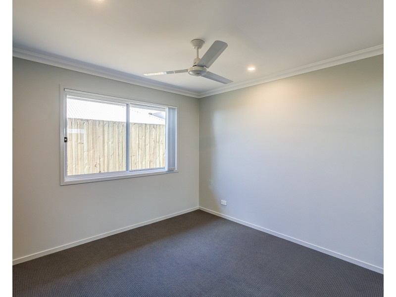 7 Graham Circuit, Logan Reserve QLD 4133