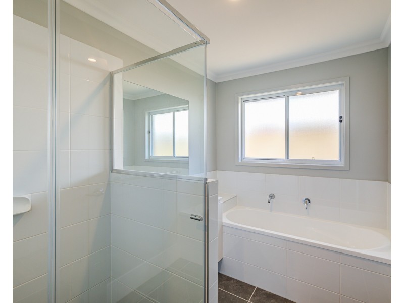 7 Graham Circuit, Logan Reserve QLD 4133