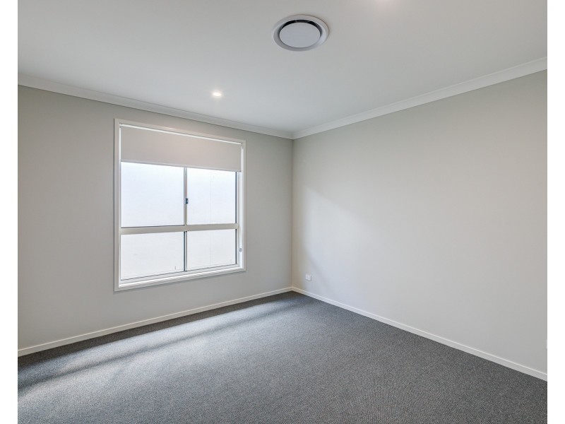 34 Brookview Place, Bahrs Scrub QLD 4207