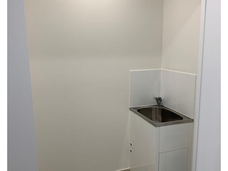 2/28 Greenpark Drive, Crestmead QLD 4132