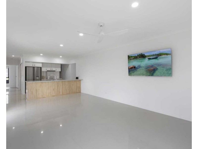 12 Edgeware Road, Pimpama QLD 4209