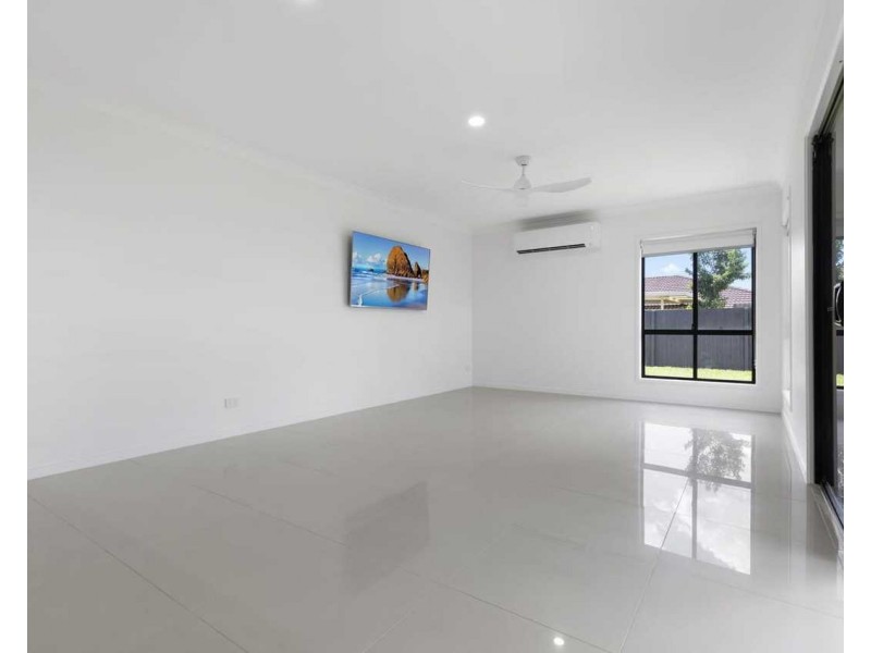 12 Edgeware Road, Pimpama QLD 4209