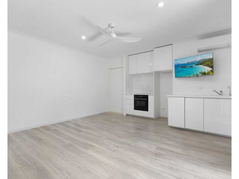 12 Edgeware Road, Pimpama QLD 4209