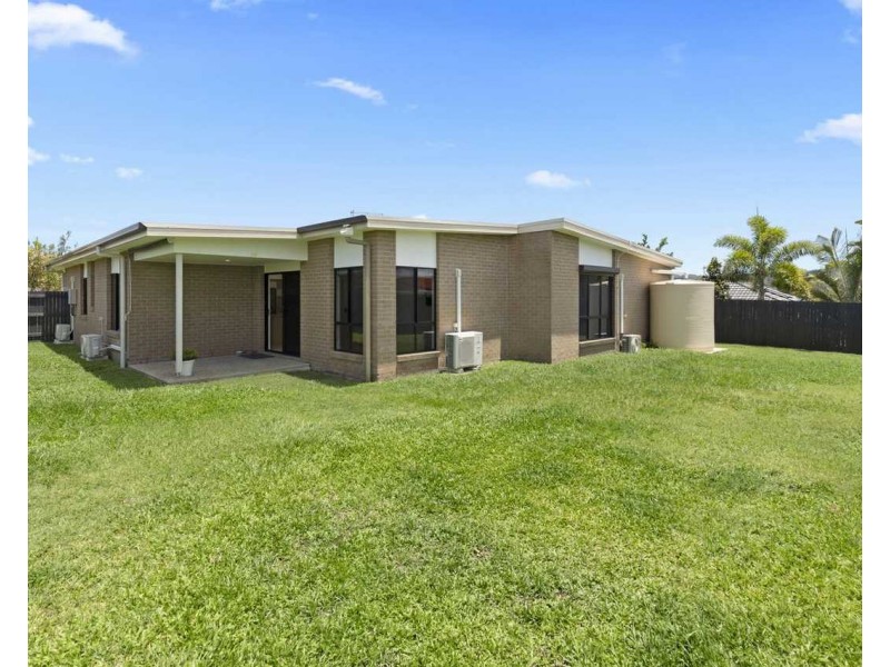 12 Edgeware Road, Pimpama QLD 4209