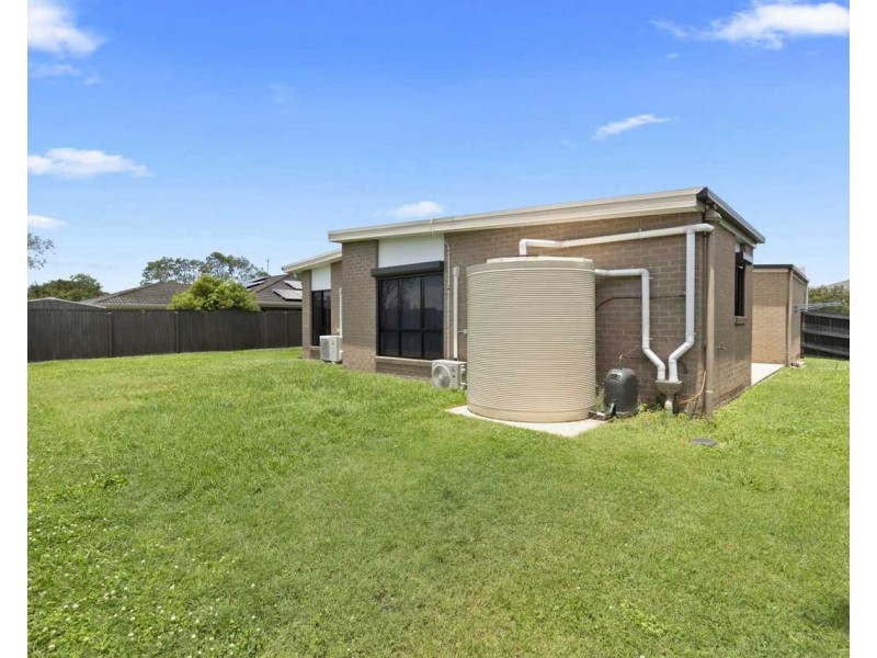 12 Edgeware Road, Pimpama QLD 4209