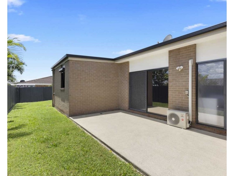 12 Edgeware Road, Pimpama QLD 4209